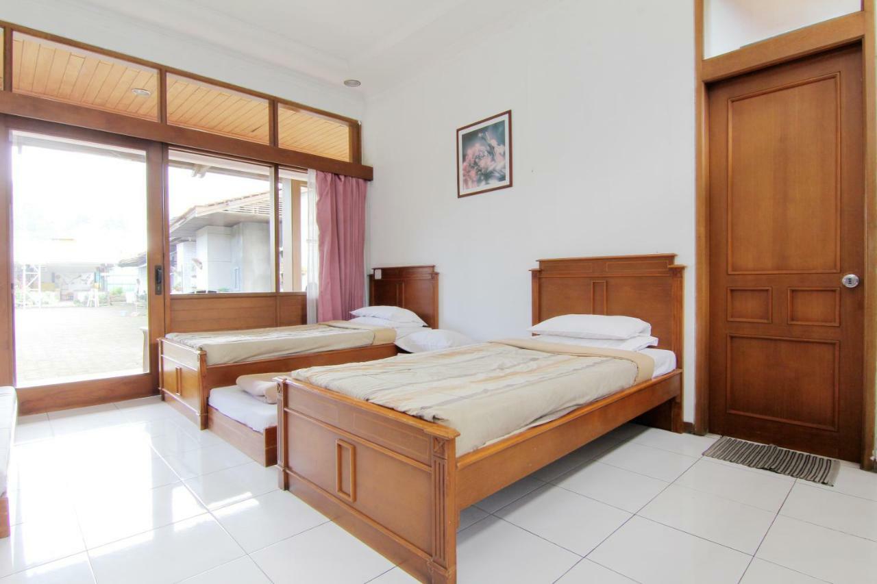 ليمبانغ Villa Enggal المظهر الخارجي الصورة